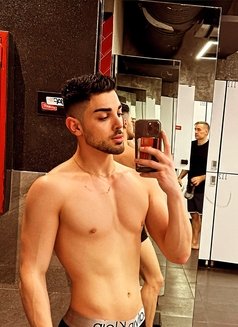 Photo 10