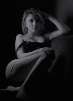 Laura Erpil – escort in Erbil