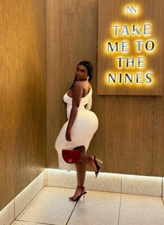 June – Rwandan escort in Erbil