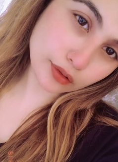 YUMMI – Pakistani escort in Madinah