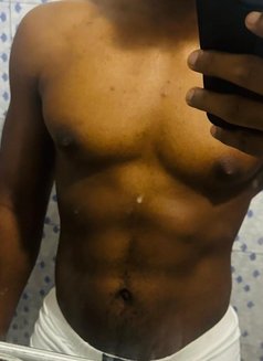 John Mick – French Male escort in Abidjan
