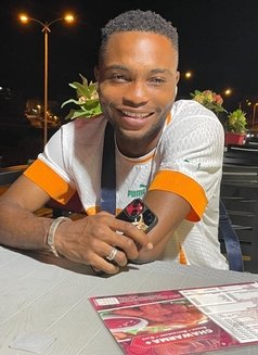 Naïsha – Ivorian masseur in Abidjan