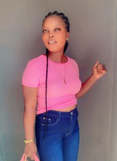 Lara – Nigerian escort in Hurghada