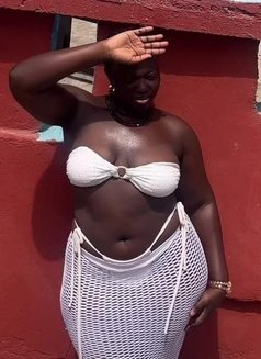 Ebony Pooja – South African escort in Calangute