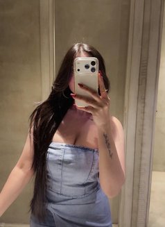 Maya – American escort in Iwakuni