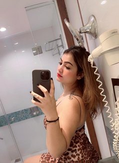 Diya – Indian escort in Punjab