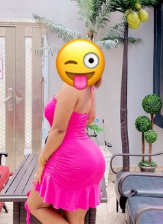 Amelia – Nigerian escort in Mandaluyong