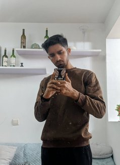 Addy – Indian Male escort in Vadodara