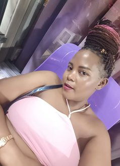 Aisha – Ugandan escort in Hua Hin