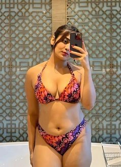 Alina Unlimited Fun and Romance – escort in  Koh Larn