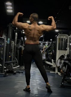 Amis – Indian masseur in Chandigarh