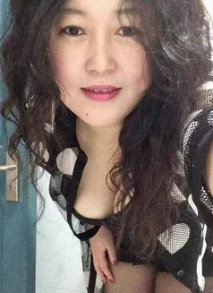 Ava – Cameroonian escort in Hangzhou