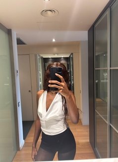 Ayna – Spanish escort in Zürich