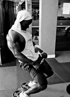 Blackmalcom, Ladies Only: Diani, Nyali.M – Kenyan masseur in Mombasa