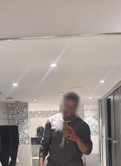 Chivalrous on streets, Beast on sheets! – Indian Male escort in Vadodara