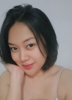 Cia – Indonesian escort in Bandung