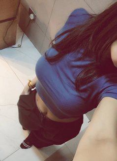 Dia – Indian escort in Gurgaon