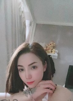 Doris22 – Singaporean escort in Guangzhou