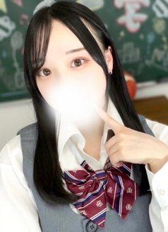 Emika – Japanese companion in Kyoto