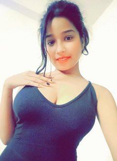 ESCORTS-935_434_6489-CALL GIRLS SERVICE – Indian escort in New Delhi