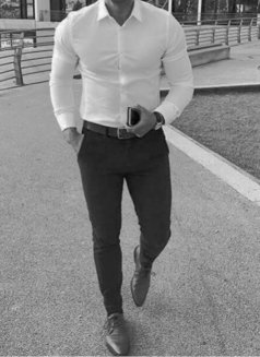 Highly Sensual Yoni (PUSSY) Massage – Male companion in Melbourne