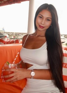 Hot Stunning Aiko – Filipino escort in Phnom Penh