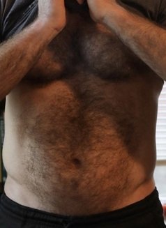 Independent Male Escort for Females – Indian Male escort in New Delhi