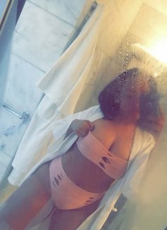 Joke – American escort in Kaohsiung