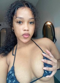 Juicy in Baku – Maldivan escort in Baku