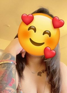 Kavya Arora Independent Aerocity Escort – Indian escort in New Delhi