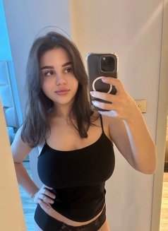 Luna – Russian escort in Tabuk
