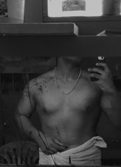 Male Escort for Ladies – Sri Lankan Male escort in Colombo