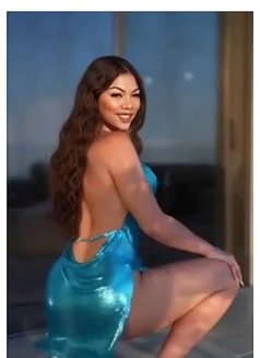 Michelle. Sexy Asian Mistress – Canadian Transsexual escort in Toronto