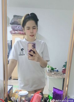 Min – Thai masseuse in Barkā