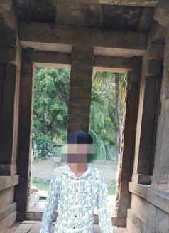 Rent for 24 Years Old Boy – Indian Male escort in Hyderabad