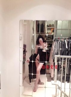 Sexy Angel – Central African Transsexual escort in Shenzhen