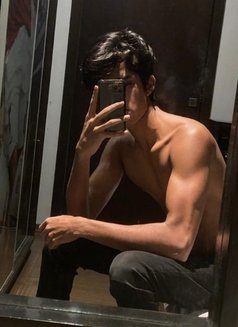 Slim Fit Body 8.5 Inches Dick – Indian Male escort in Chandigarh