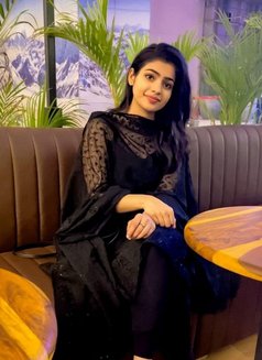 Suman – Sri Lankan escort in Colombo
