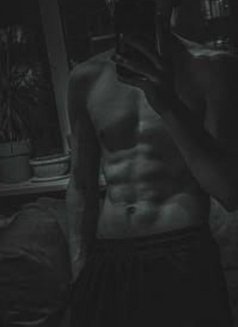 Teen Female and Couple – Indian Male escort in Lucknow