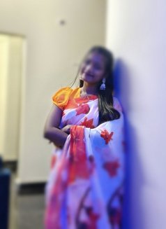 Telugu cam session with face & voice – Indian escort in Mumbai