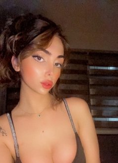Tia – Jordanian Transsexual escort in Toronto
